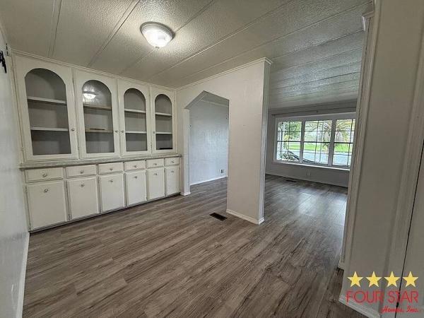 1981 DUTC Mobile Home For Sale