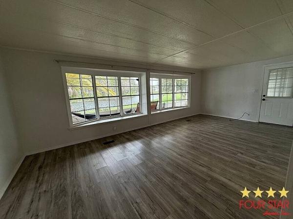1981 DUTC Mobile Home For Sale