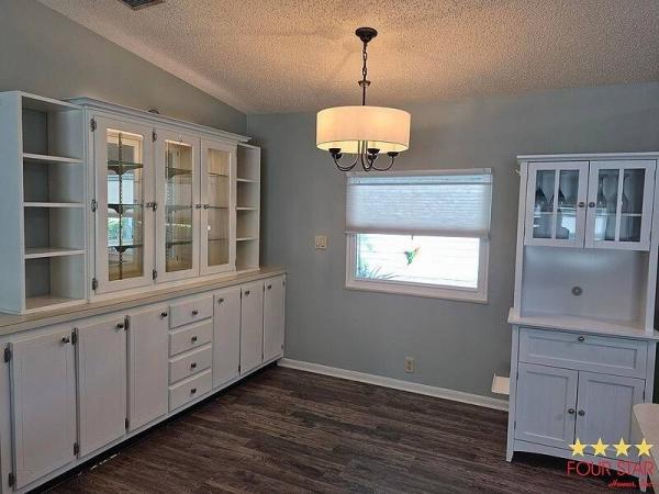 1990 PALM   Home