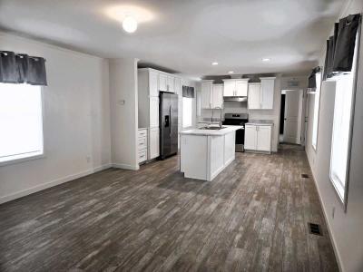 Photo 5 of 17 of home located at 2501 NE Lowry Ave, Lot 309 Saint Anthony, MN 55418