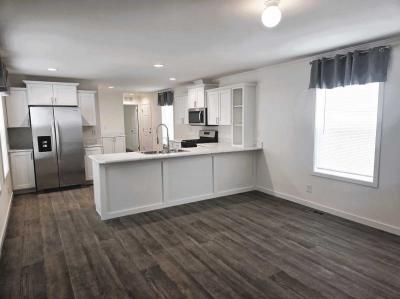 Photo 4 of 5 of home located at 2501 NE Lowry Ave, Lot 311 Saint Anthony, MN 55418