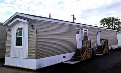 Photo 2 of 4 of home located at 2501 NE Lowry Ave, Lot 313 Saint Anthony, MN 55418
