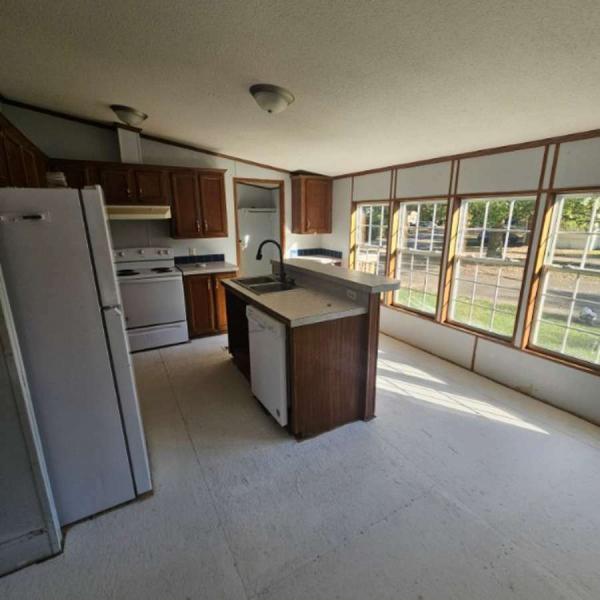 Photo 1 of 2 of home located at 6138 Danville Evansville, IN 47720