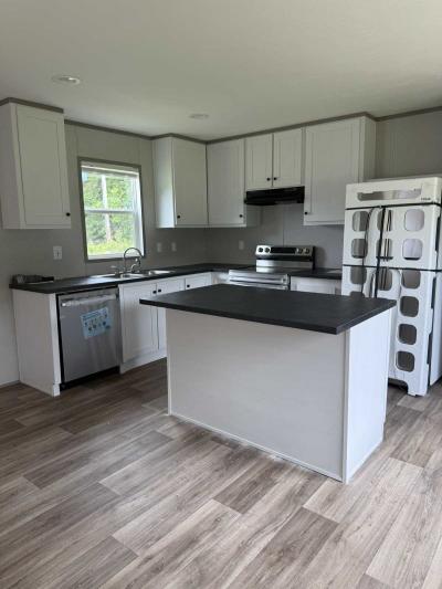 Photo 3 of 4 of home located at 225 Dawn Drive Clemmons, NC 27012