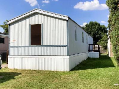 Mobile Home at 4213 Satellite Dr Fort Worth, TX 76244