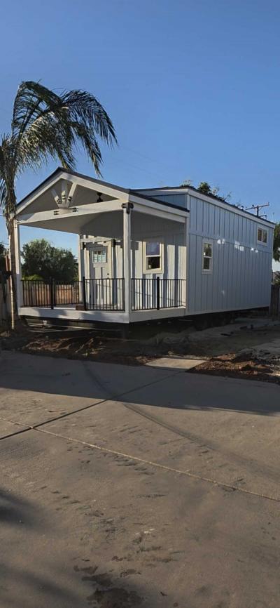 Mobile Home at 501 S Mistletoe Ave San Jacinto, CA 92583