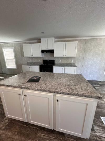 Photo 5 of 6 of home located at 1 Thorn Locust Lane, #7 London, OH 43140