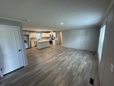 Photo 4 of 20 of home located at 8 Kensington North New Hudson, MI 48165