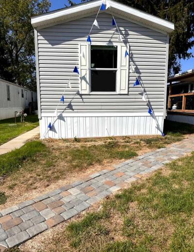 Mobile Home at 1 Thorn Locust Lane, #158 London, OH 43140