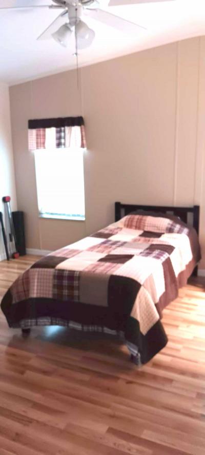 Photo 5 of 12 of home located at 3612 Asbury Dr Parrish, FL 34219