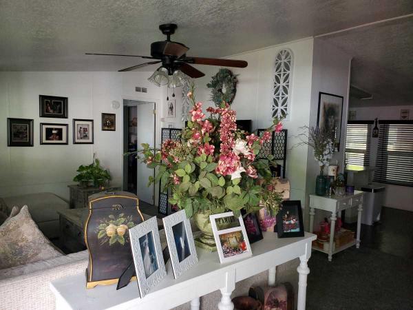 1999 Clayton Mobile Home