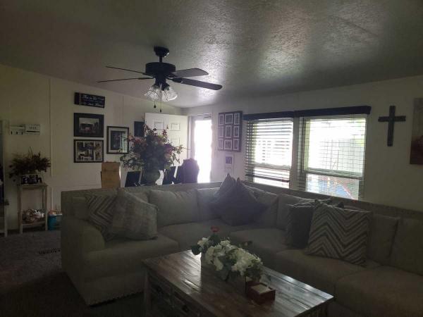 1999 Clayton Mobile Home