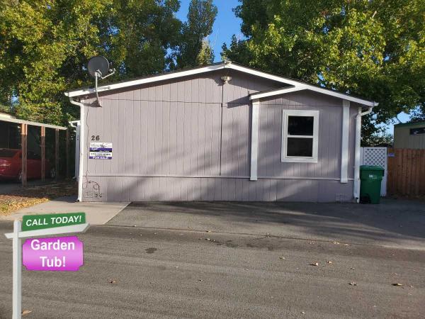 1999 Clayton Mobile Home