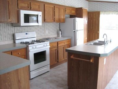 Photo 2 of 6 of home located at 373 Joe Stone Drive Battle Creek, MI 49017