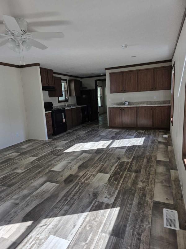 2026 Adventure Homes 6763B-KH Manufactured Home