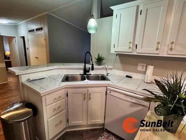2001 BROOK Mobile Home