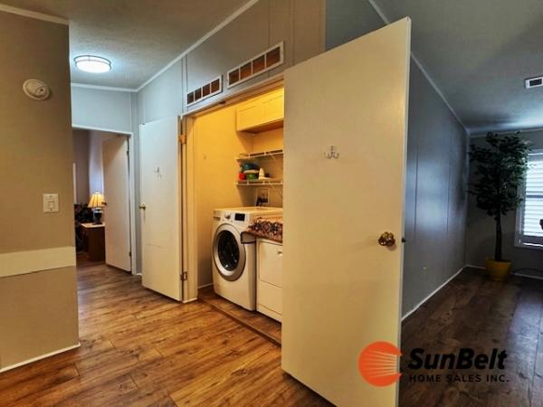 2001 BROOK Mobile Home