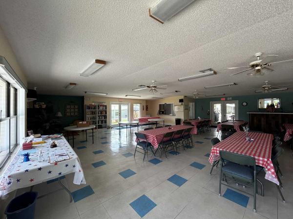 2001 BROOK Mobile Home