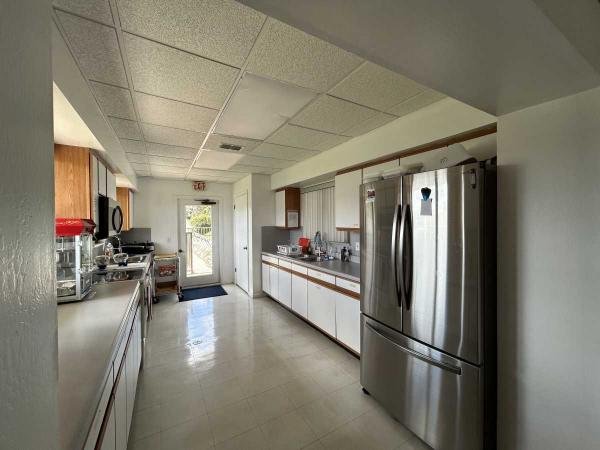 2001 BROOK Mobile Home