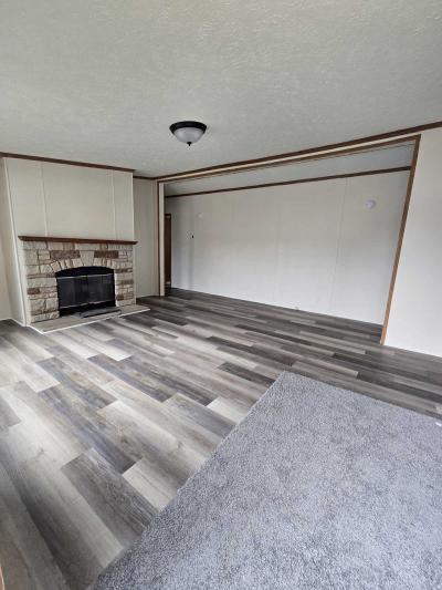 Photo 3 of 4 of home located at 315  Gen Fred Gordon Drive Battle Creek, MI 49017