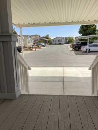 Champion Creekside Manor Mobile Home