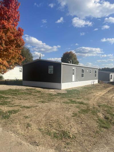 Mobile Home at 11690 W Us Hwy 36 St Paris, OH 43072