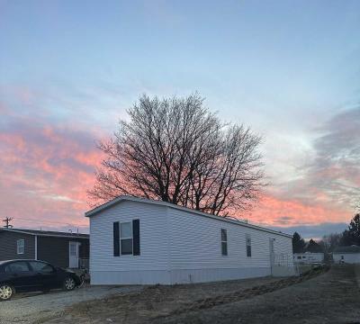 Mobile Home at 11690 W Us Hwy 36 St Paris, OH 43072