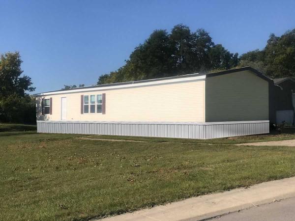 Photo 1 of 1 of home located at 1189 Gooseberry Ct Lot 338 Burton, MI 48529