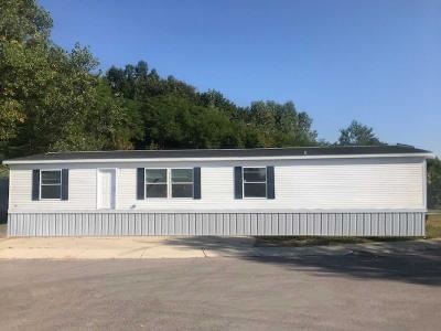 Mobile Home at 1208 Winterberry Ct Lot 340 Burton, MI 48529