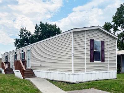 Mobile Home at 6500 Kansas Ave, Lot 69 Kansas City, KS 66111