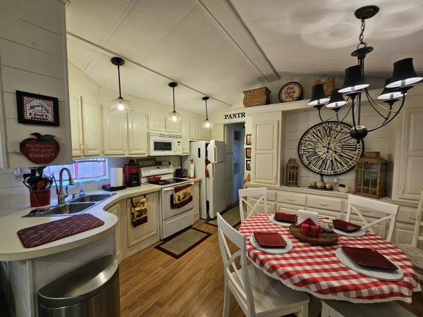 1991 Mobile Home
