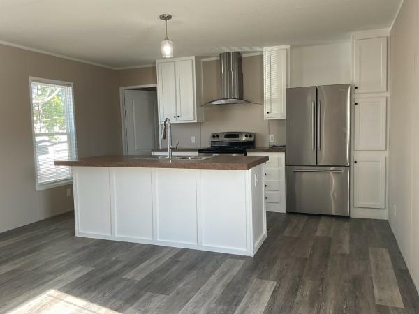 2015 CMH Mobile Home