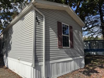 Mobile Home at 430 Darelnor Cadillac, MI 49601