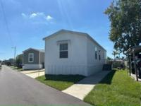 2022 Live Oak Homes 260WW16401B Manufactured Home