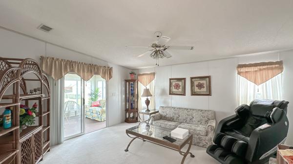 1993 Palm Harbor Mobile Home