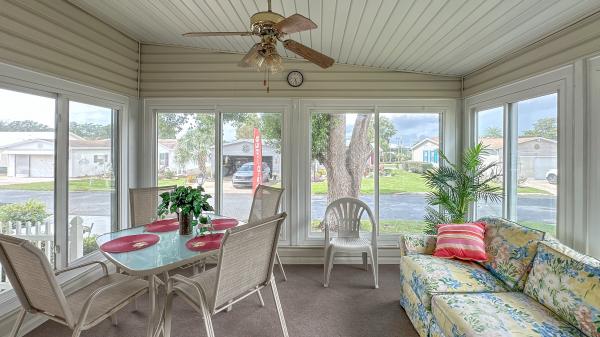 1993 Palm Harbor Mobile Home