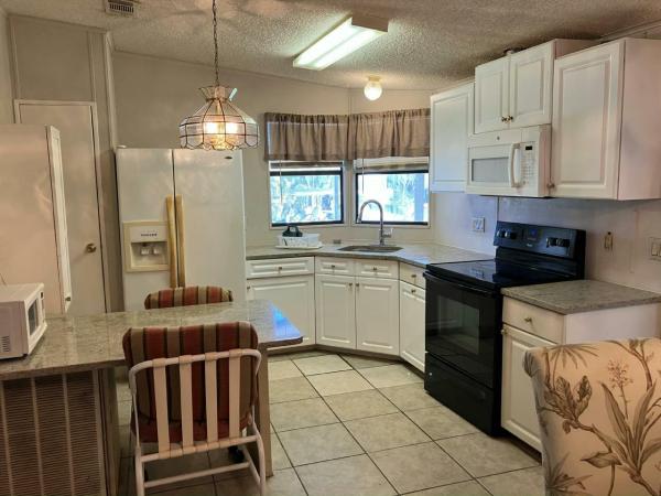 1990 Merit HS Manufactured Home