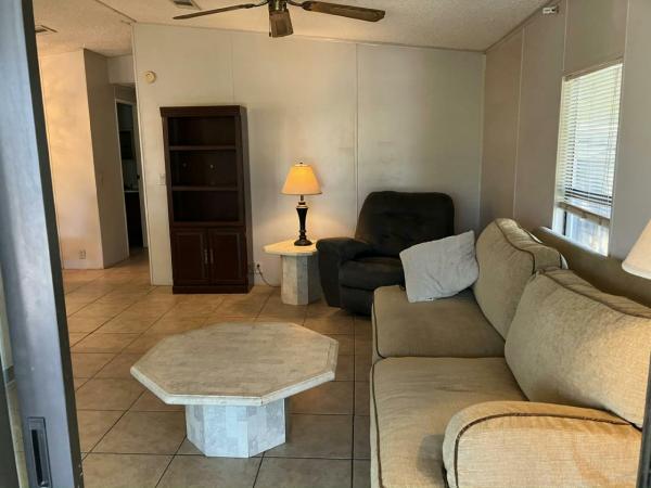 1990 Merit HS Manufactured Home