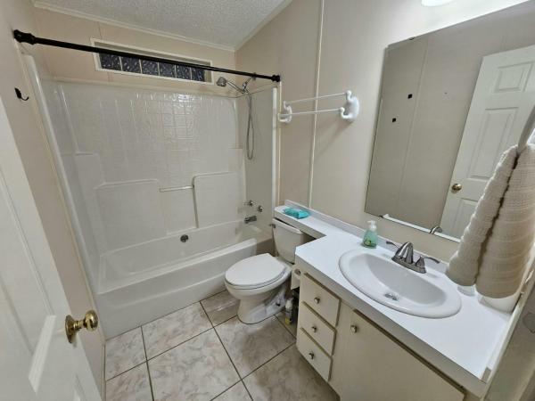 1998 Merit Manufactured Home