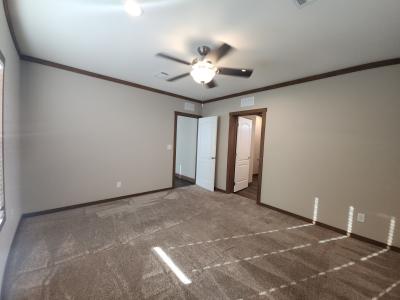 Photo 3 of 11 of home located at 10679 Rustling Dr Conroe, TX 77303