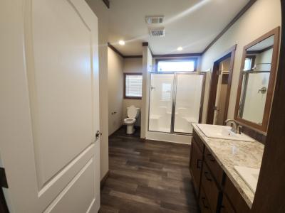 Photo 4 of 11 of home located at 10679 Rustling Dr Conroe, TX 77303