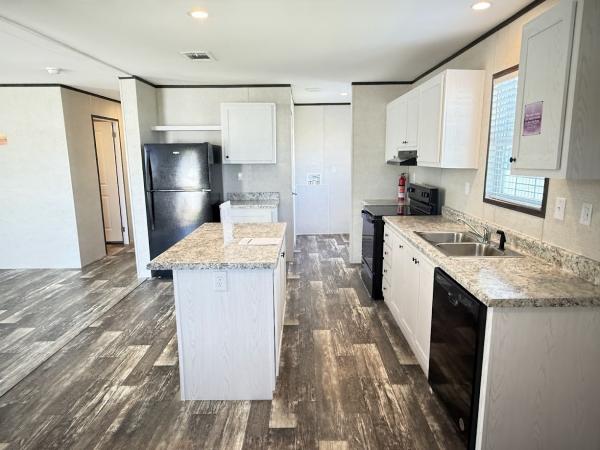 2025 Champion Home Builders, Inc. mobile Home