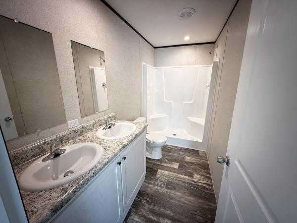 2025 Champion Home Builders, Inc. mobile Home