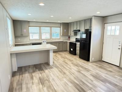 Photo 4 of 12 of home located at 603 63rd Ave W #A6 Bradenton, FL 34207