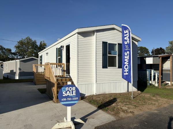 2025 Champion Home Builders, Inc. mobile Home