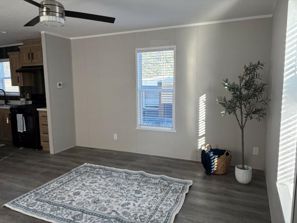 2025 Champion Home Builders, Inc. mobile Home