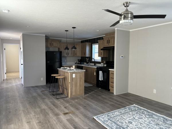 2025 Champion Home Builders, Inc. mobile Home