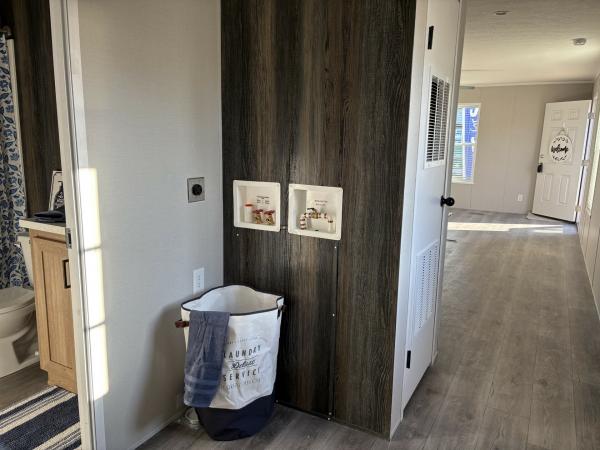 2025 Champion Home Builders, Inc. mobile Home