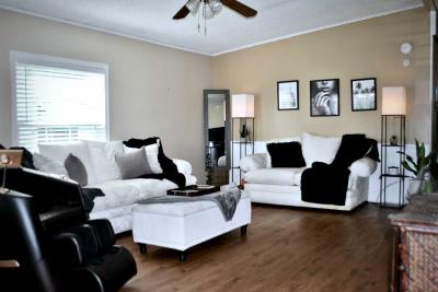 Photo 4 of 8 of home located at 23 Lagos Del Norte Fort Pierce, FL 34951