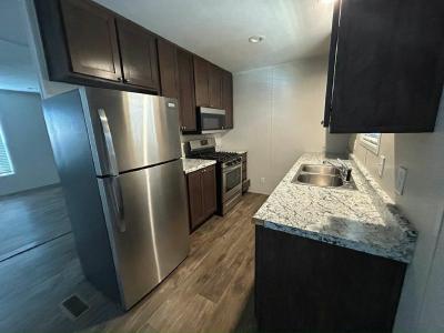 Photo 3 of 17 of home located at 660 Maxey Road Space 169 Houston, TX 77013